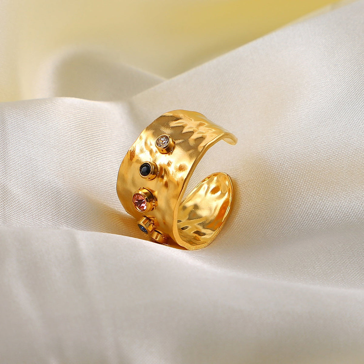 Ella Ring