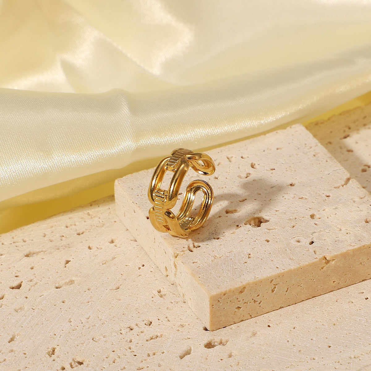 Stella Ring
