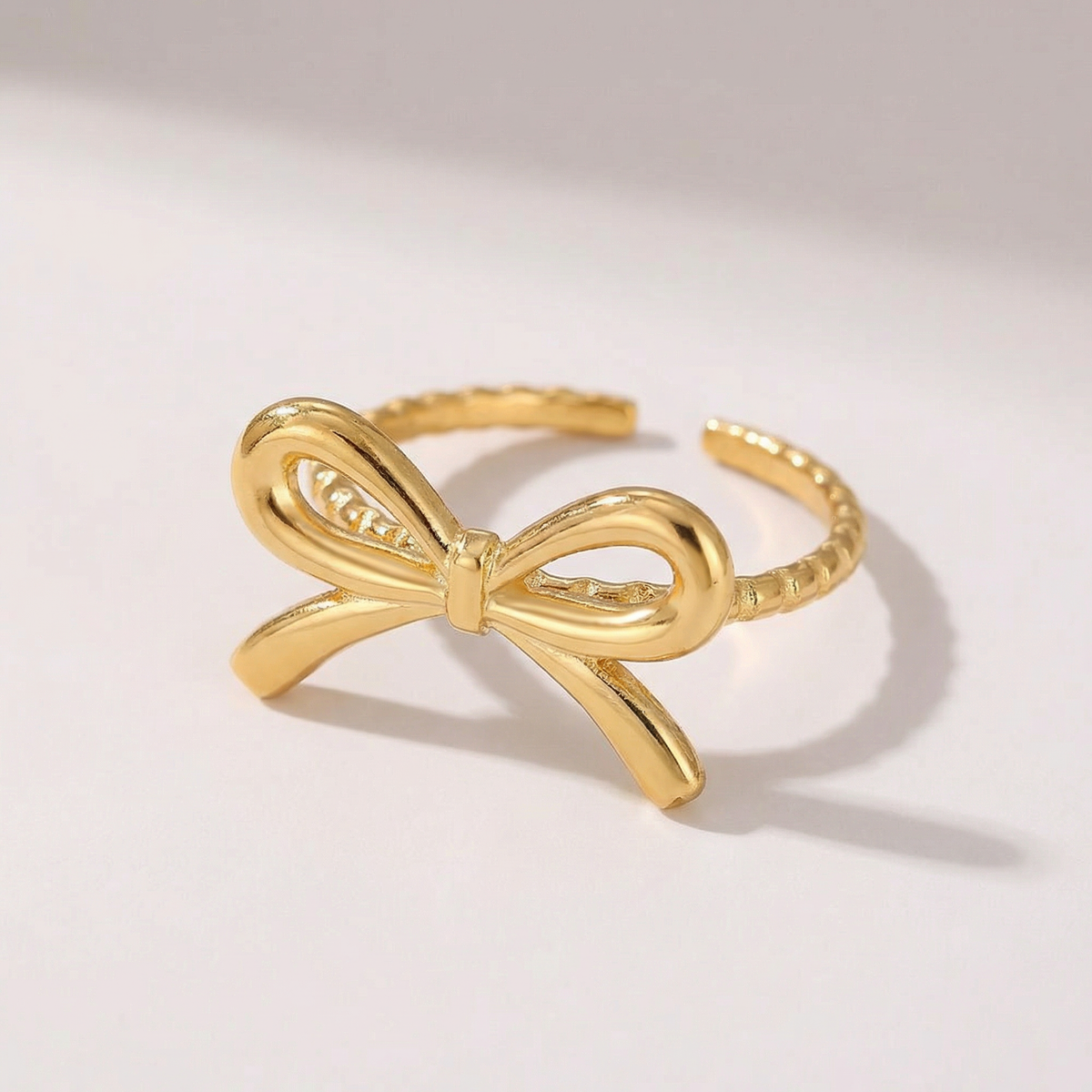 Bow Ring
